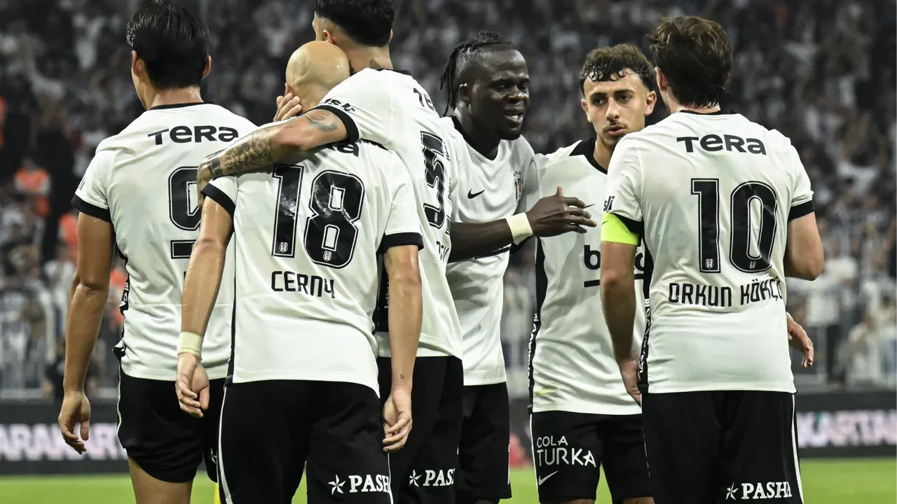 Beşiktaş Eyüpspor CANLI nereden izlenir? Beşiktaş Eyüpspor maçını şifresiz veren yabancı kanallar
