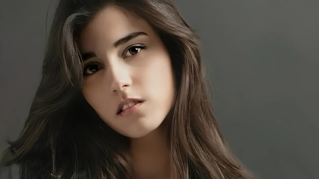 “Daha 17” dizisine yeni oyuncu! Berceste Kalafat kadroya dahil oldu