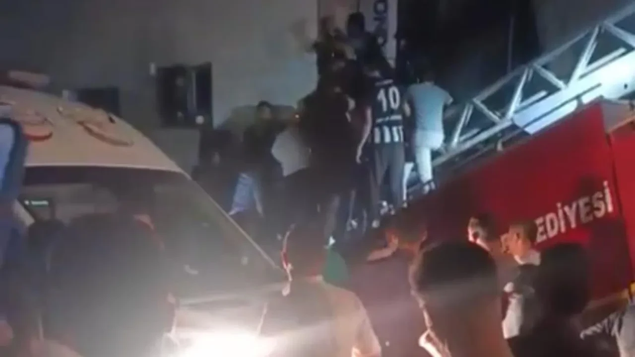 Uzman çavuş evine girmeye çalışırken hayatını kaybetti