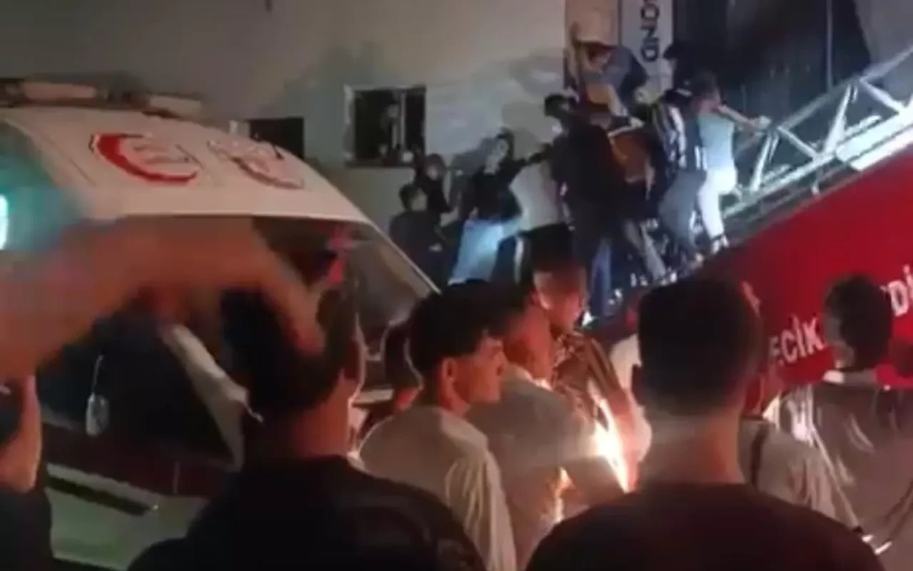 Uzman çavuş evine girmeye çalışırken hayatını kaybetti
