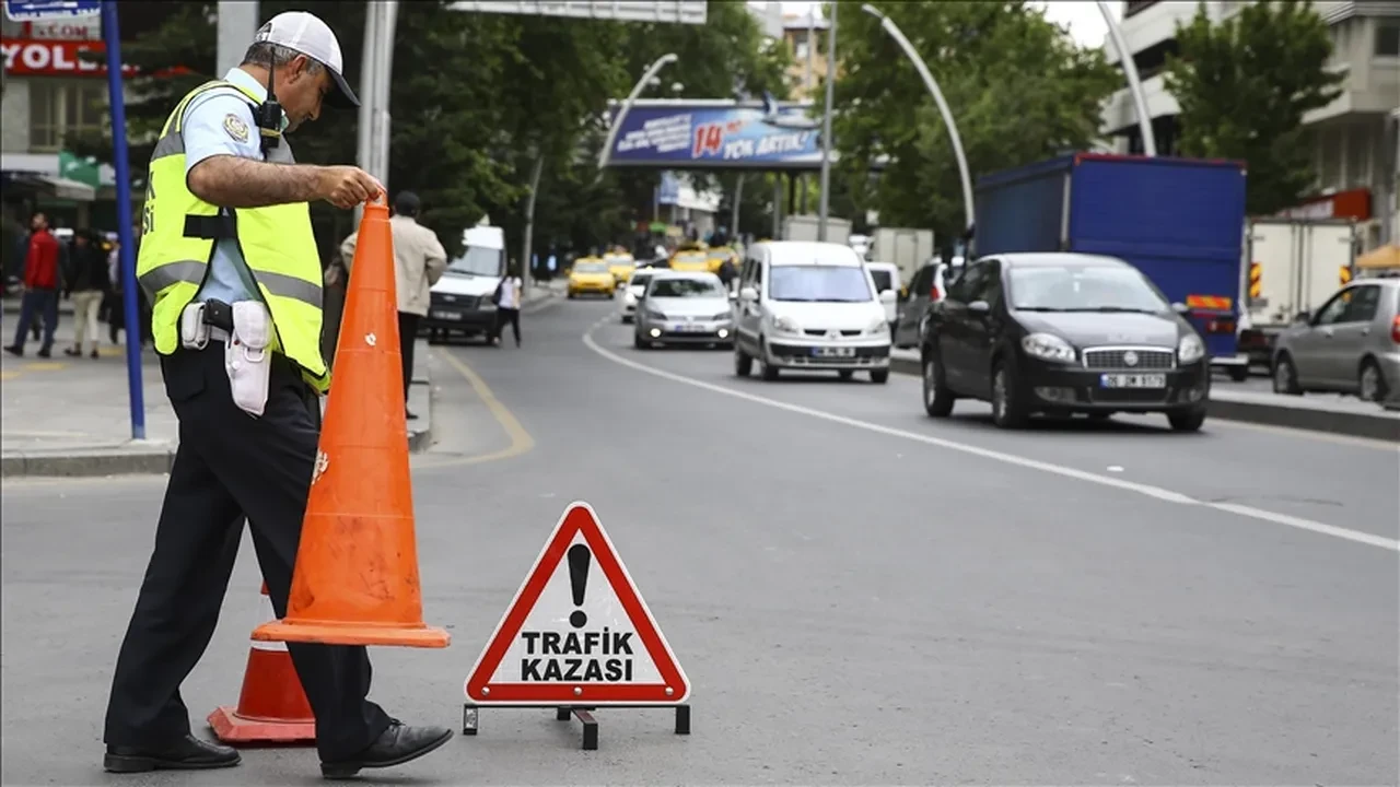 İstanbul’da bazı yollar trafiğe kapatıldı! İşte alternatif güzergahlar