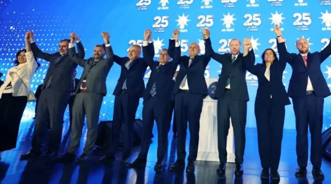 İYİ Parti’den AK Parti’ye geçen Ömer Karakaş’tan eleştirilere ilk cevap: "Çizgimi değiştirmedim"