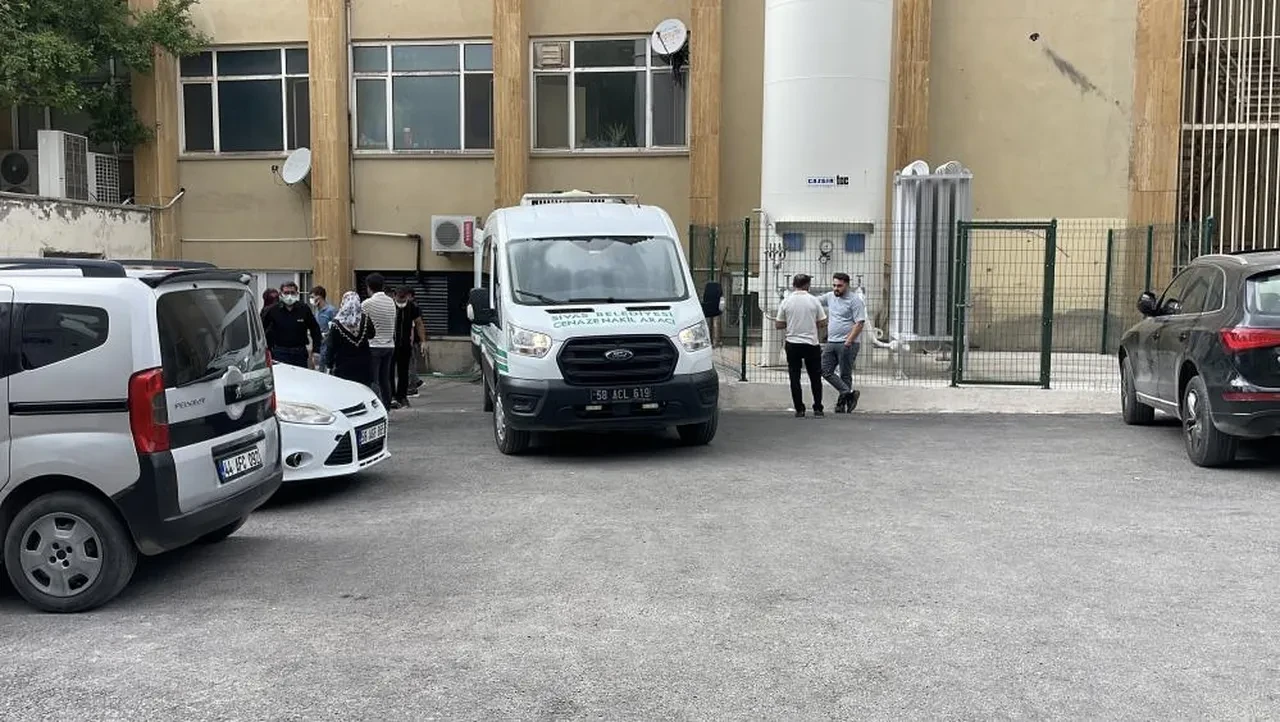 Kene kabusu sürüyor! Yaşlı adam kurtarılamadı