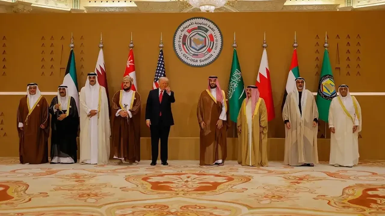 Körfez ülkeleri Trump yönetimindeki ABD'den uzaklaşıyor! Mekke Anlaşması'na dikkat çekildi