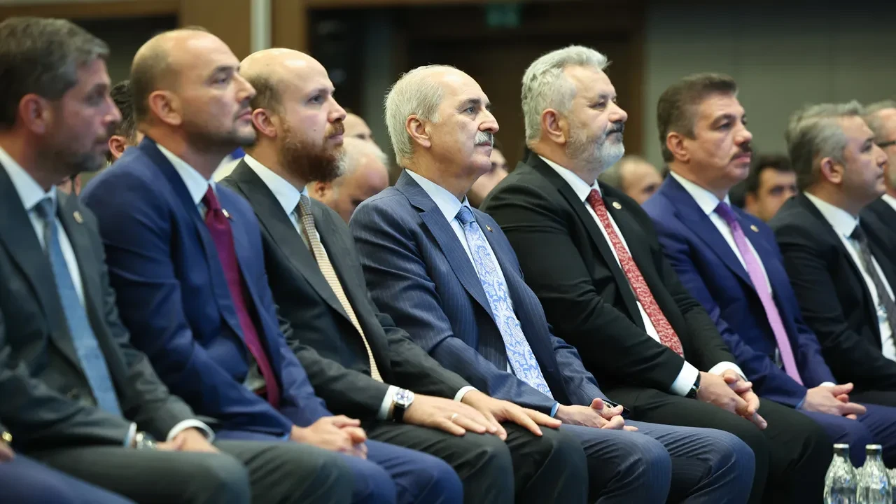 Numan Kurtulmuş, Abdullah Öcalan ve üst düzey PKK'lıların affedileceği yönündeki eleştirilere kanundaki 3 maddeyle cevap verdi: Sigortamız bu