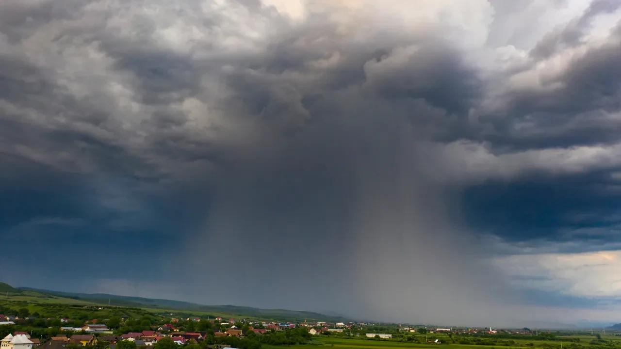 17 Ağustos 2026 hava durumu | Meteoroloji sel ve su baskınlarına karşı uyardı: 5 bölge risk altında