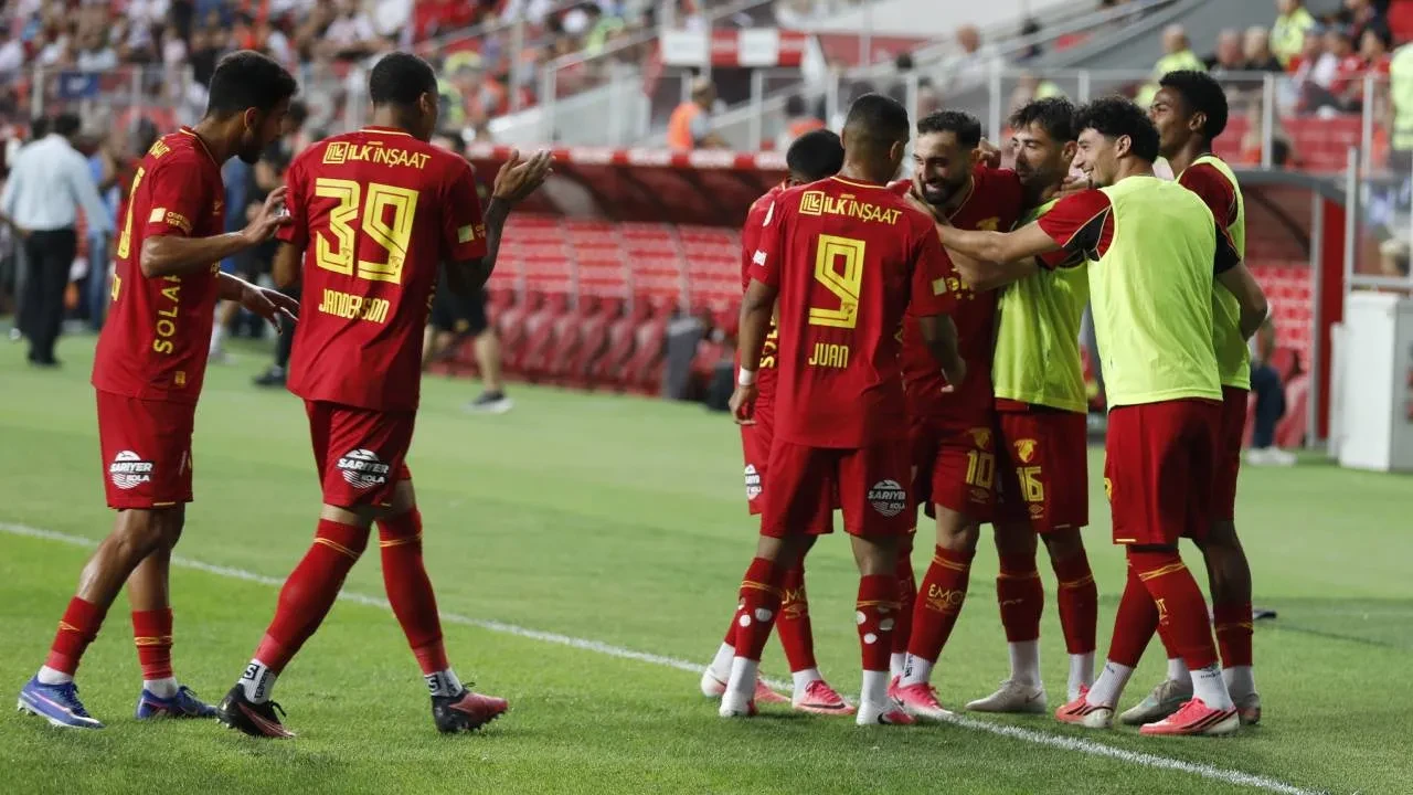 6 gollü maçta kazanan yok! Samsunspor ile Göztepe berabere kaldı