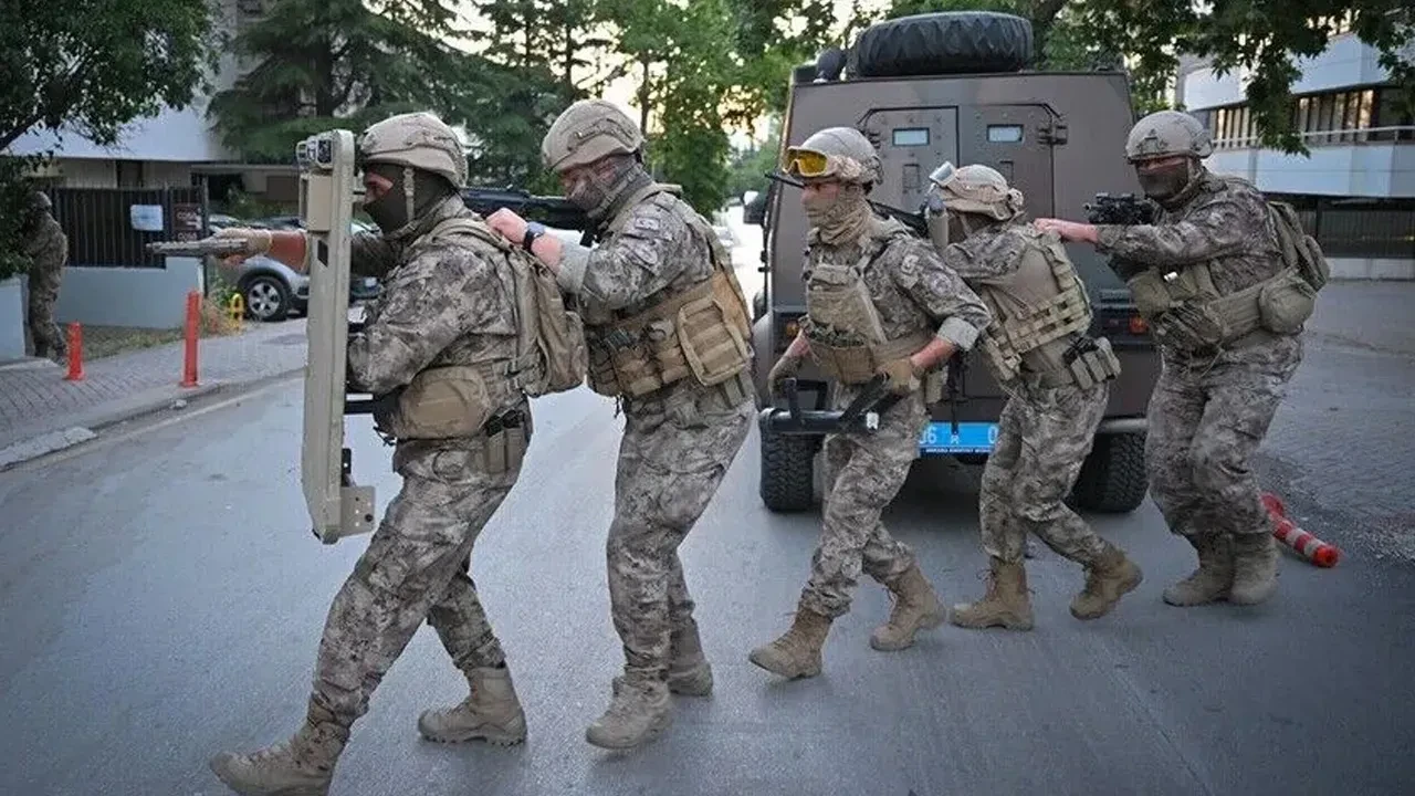Adalet Bakanı Akın Gürlek: 4 ayrı yeni nesil suç örgütündeki 818 şüphelinin varlıklarına el konuldu