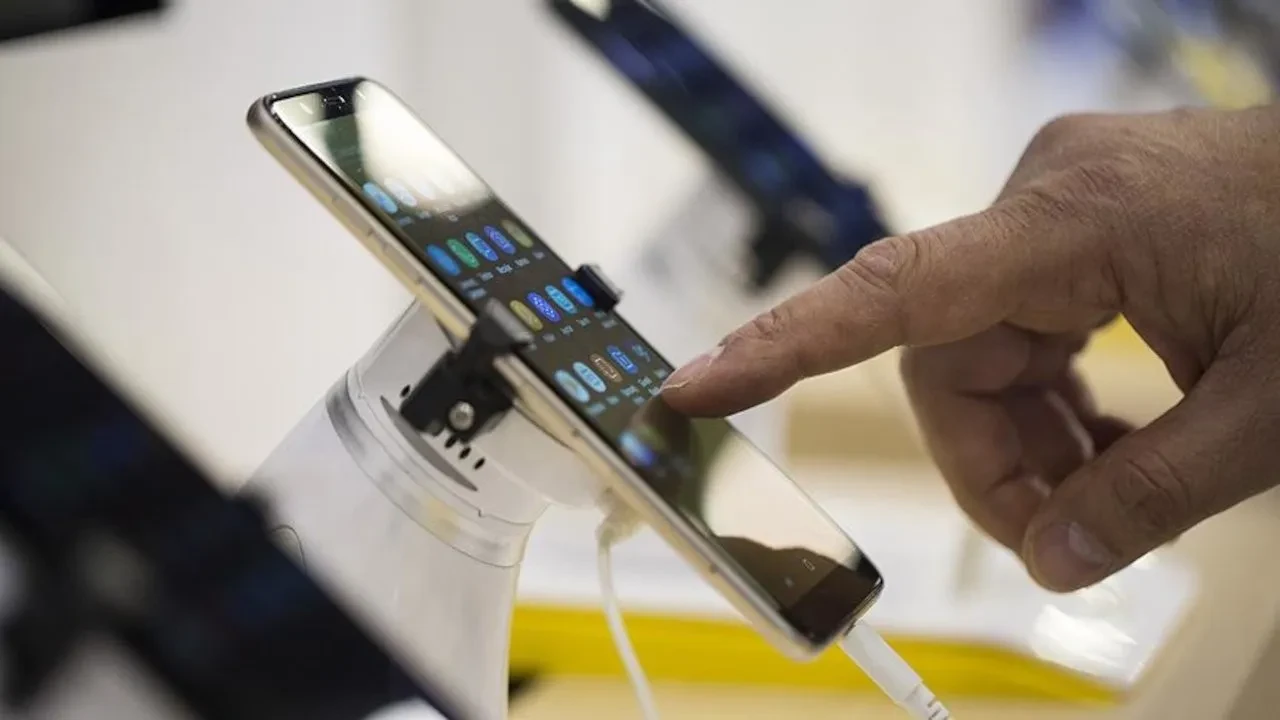 Bakan Uraloğlu açıkladı! Taşınan telefon numarası sayısı 218 milyonu geçti