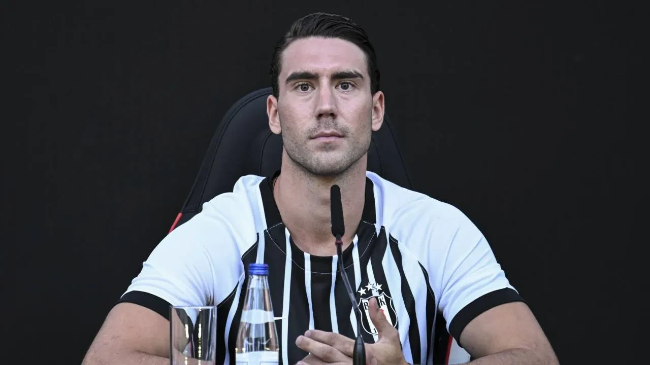 Beşiktaş'ta Dusan Vlahovic kararı! Sırp golcüyle ilgili yeni gelişme