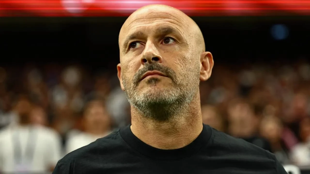 Beşiktaş'ta Italiano Eyüpspor galibiyetiyle ilgili konuştu! "İlk haftada 3 puan almak bizim için çok önemli"