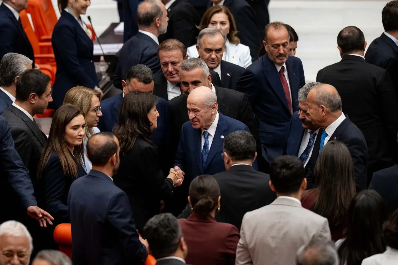 Devlet Bahçeli'den Abdullah Öcalan çağrısı: Sürece katkı verebileceği şartlar sağlanmalı
