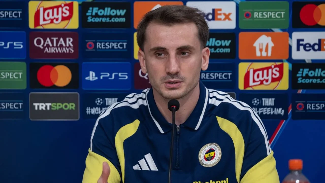 Fenerbahçe'de Kerem Aktürkoğlu eleştirilerle ilgili konuştu! "Eleştirilmediğim hiçbir dönem yok"