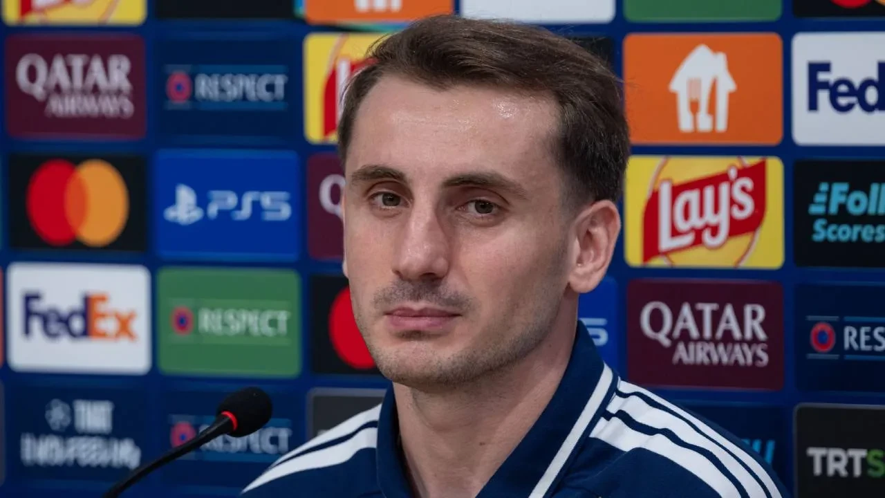 Fenerbahçe'de Kerem Aktürkoğlu eleştirilerle ilgili konuştu! "Eleştirilmediğim hiçbir dönem yok"