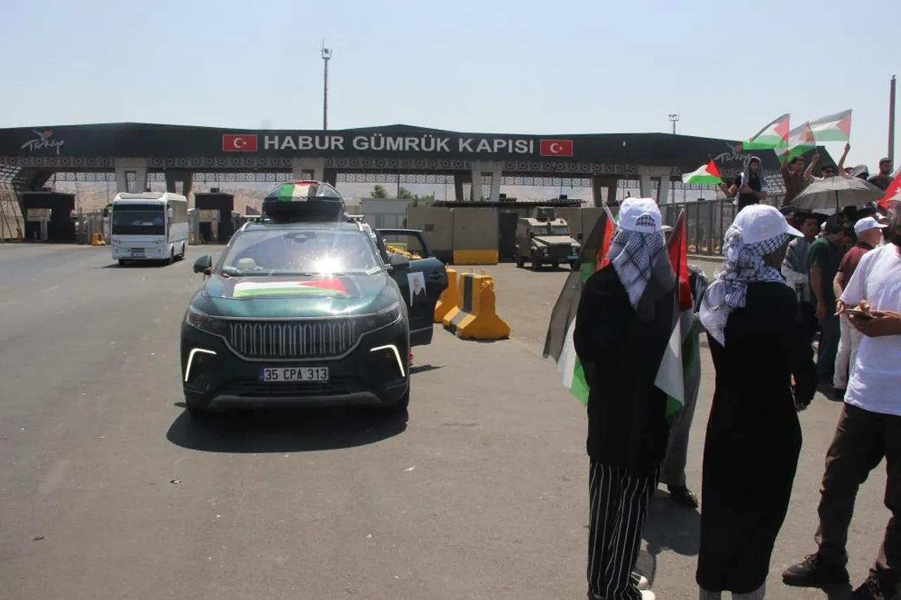Filistin konvoyu Türkiye'ye geri döndü! Irak hükümeti izin vermedi