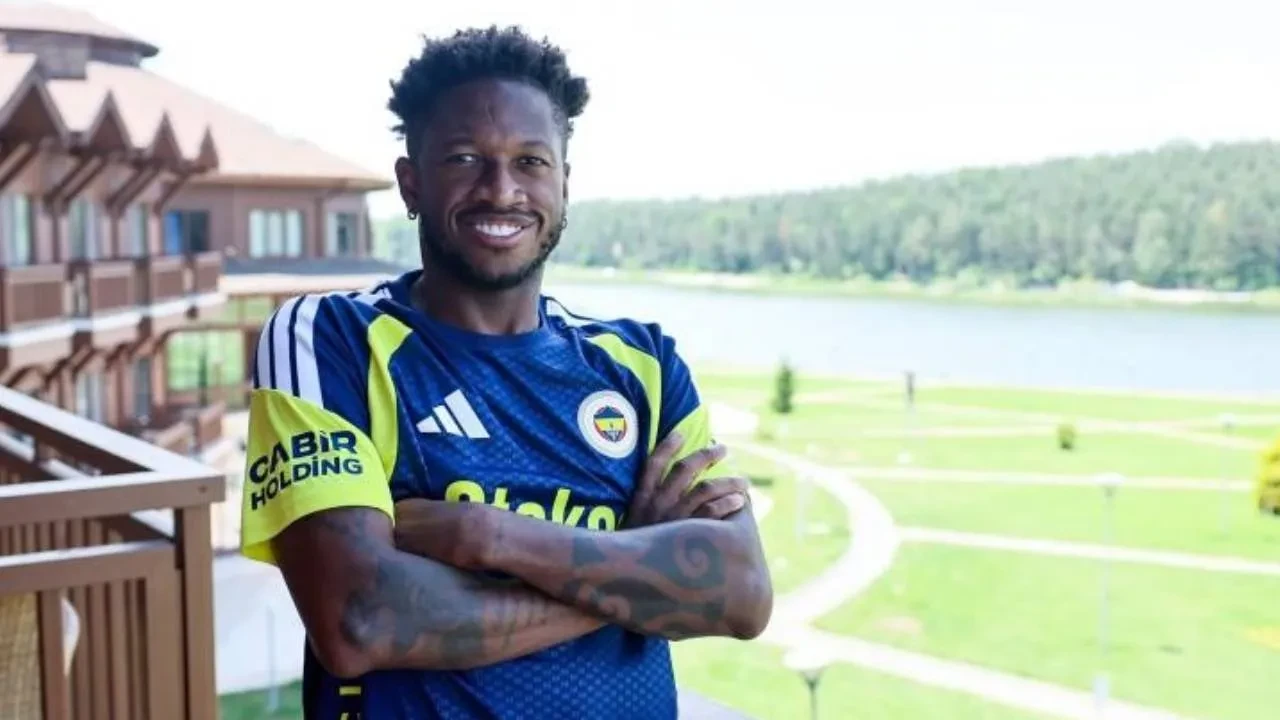 Fred'den Fenerbahçe'ye veda sözleri! "Şampiyonluk kutlamalarına mutlaka geleceğim"