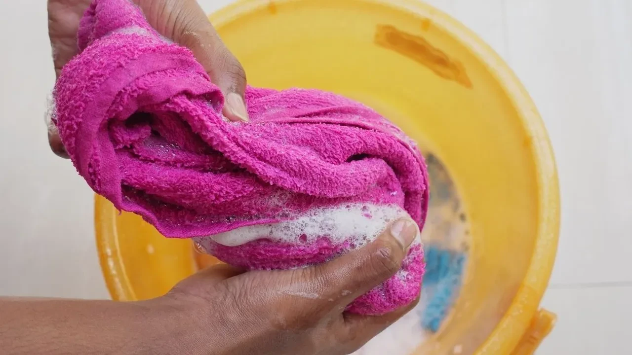 Havlular için anneannemin eski yöntemi! Makineye bunu ekliyormuş