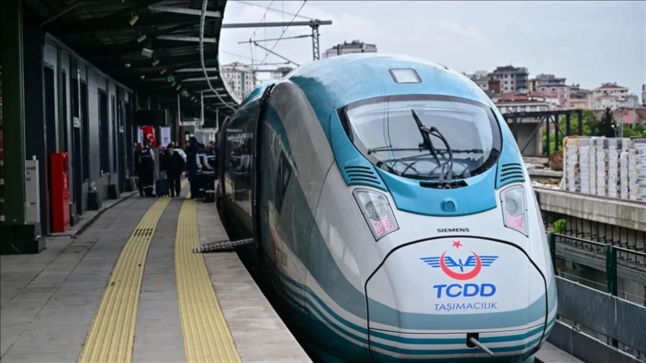 YHT bilet fiyatlarına zam geldi: İşte güncel fiyatlar