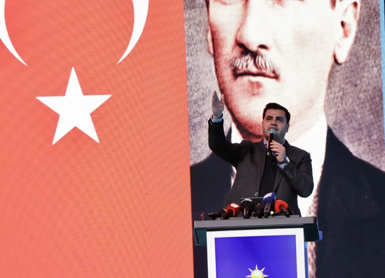 AK Parti Genel Sekreteri Eyyüp Kadir İnan’dan Efes’te Yunanistan ve Netanyahu’ya sert mesaj: İsrail’e yaslanıp Ege’de alan açmaya kalkmayın!
