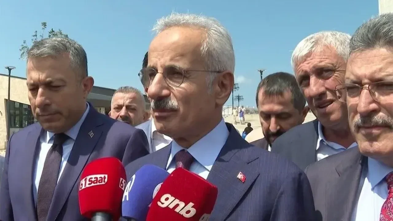 Bakan Uraloğlu açıkladı: Trabzon raylı sisteminde tarih belli oldu
