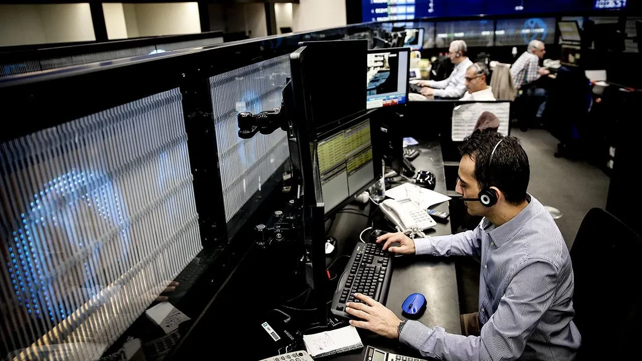Borsa güne düşüşle başladı! İşte salının ilk rakamları