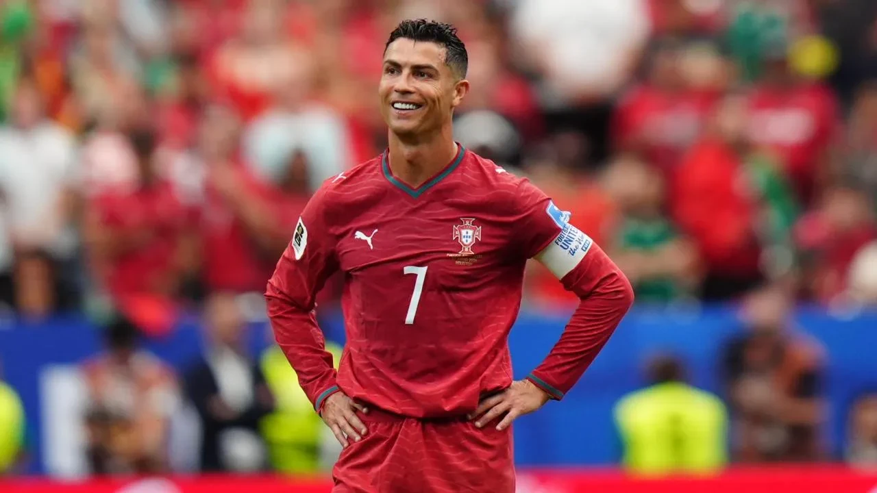 Cristiano Ronaldo futbolu bırakacağı tarihi açıkladı! 'Kariyerimin son yılı...'