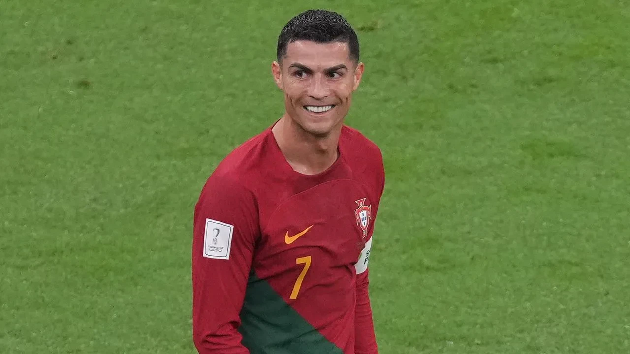 Cristiano Ronaldo futbolu bırakacağı tarihi açıkladı! 'Kariyerimin son yılı...'
