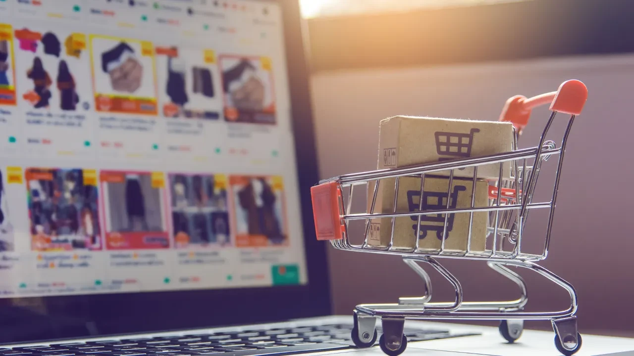 E-ticarette yeni dönem! Bakanlık düğmeye bastı: Tüketiciyi koruyan kurallar geliyor