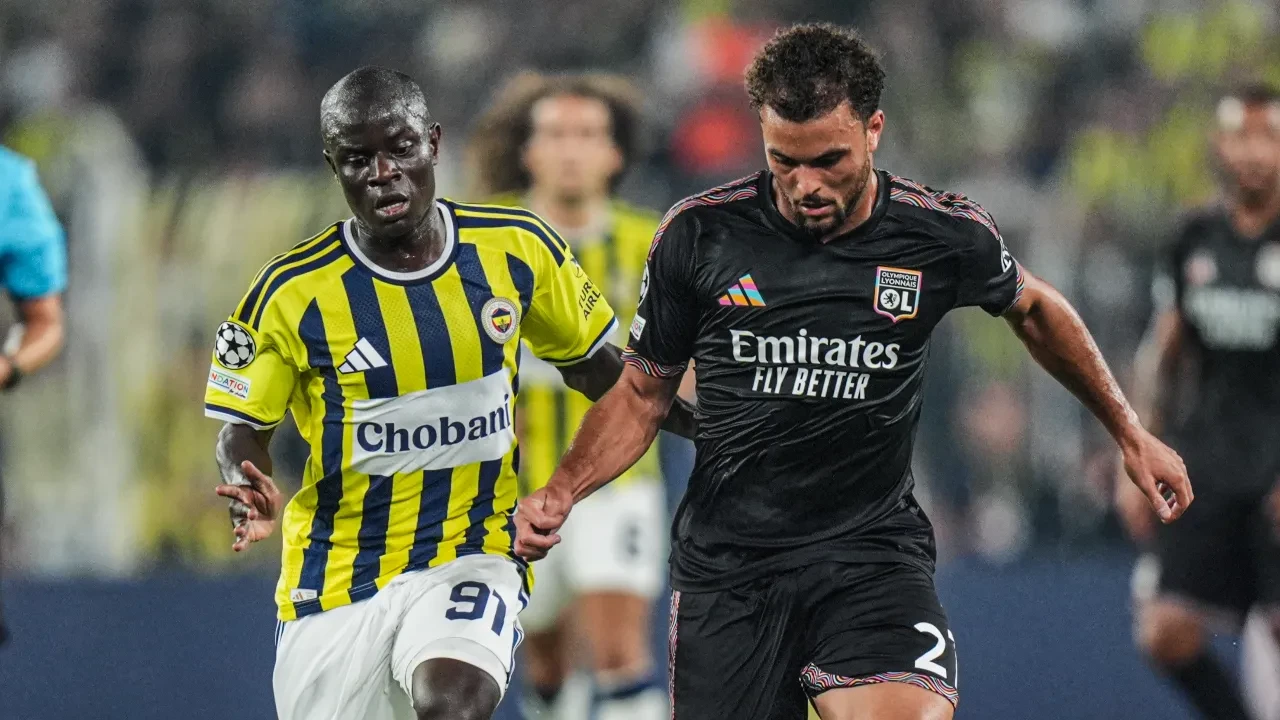 Fenerbahçe turu Fransa'ya bıraktı! Sarı-lacivertliler, Lyon ile berabere kaldı