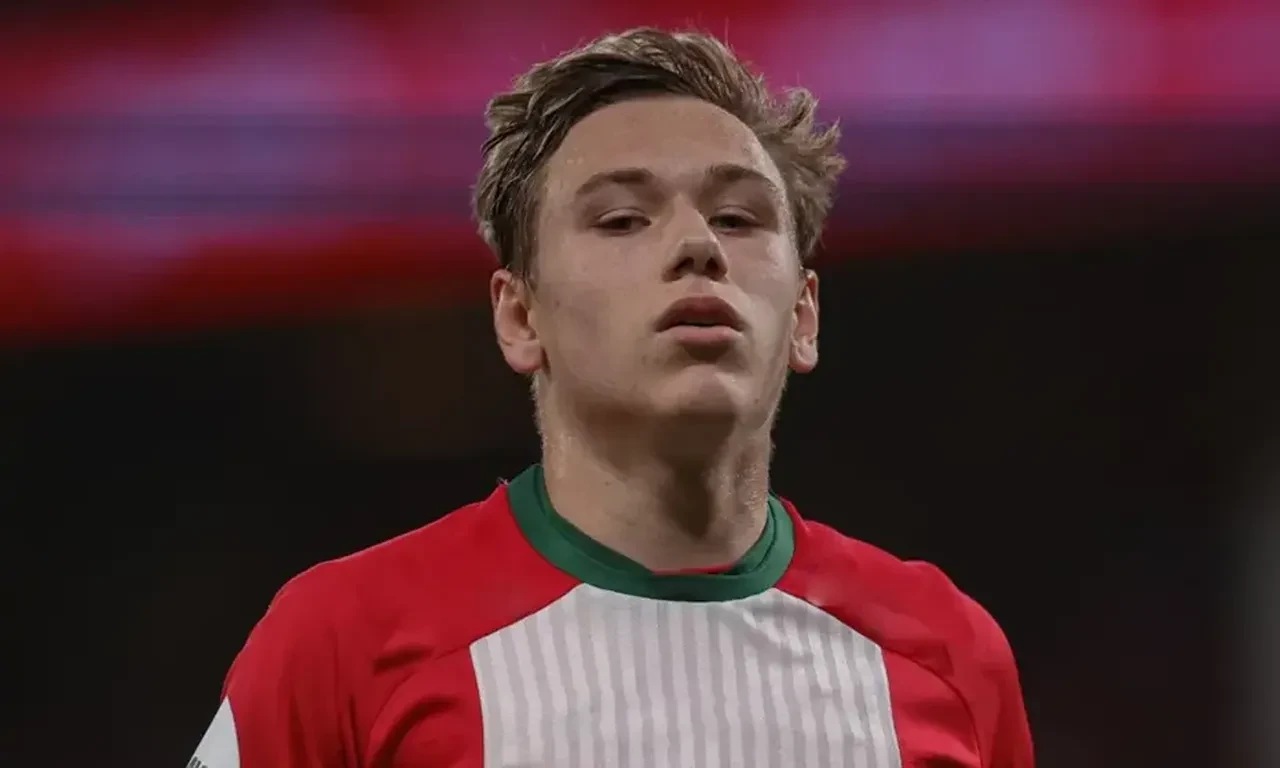 Galatasaray transferde mutlu sona ulaştı! Aleksey Batrakov bugün İstanbul'a geliyor