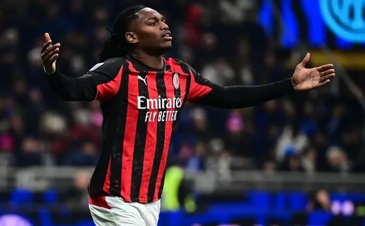 Galatasaray'da Leao sürprizi! Necati Ateş 'Net bilgidir' diyerek açıkladı