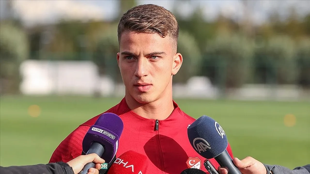 Galatasaray'dan forvete 2 yıldız isim! Adaylardan biri Osimhen'in yedeği olacak