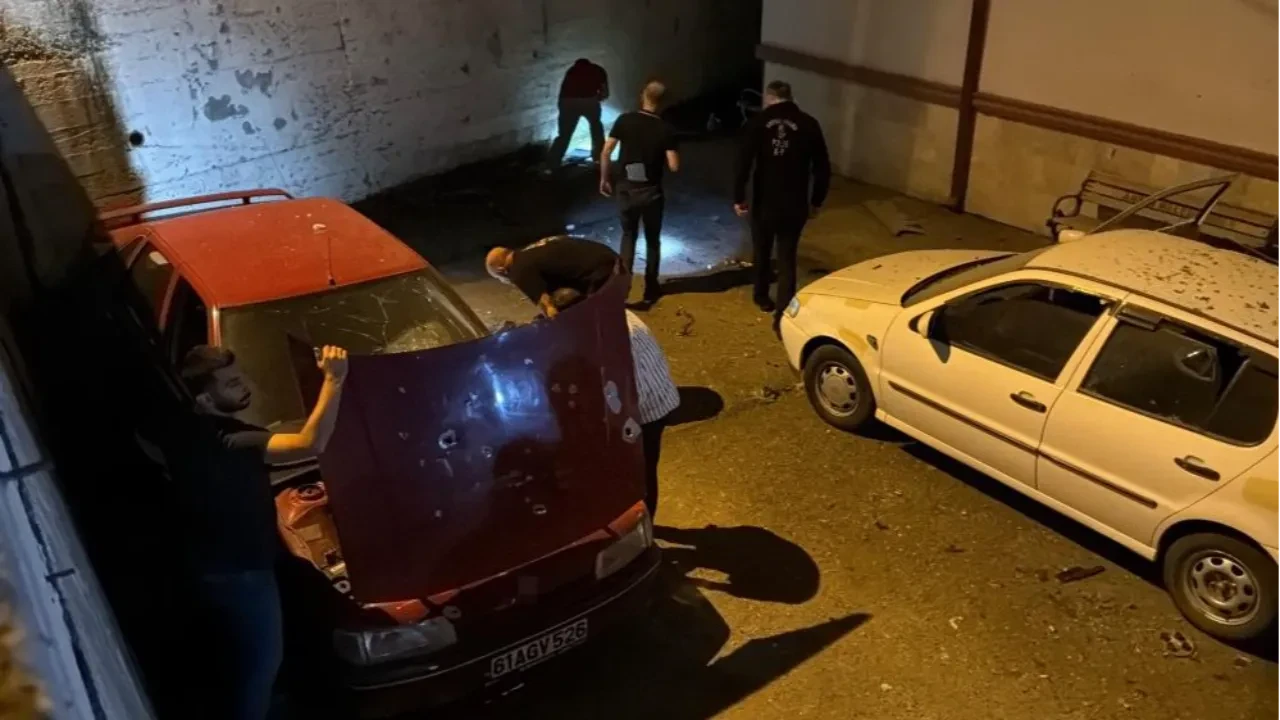 Trabzon’da korkutan patlama: Arsin Emniyeti yanına düşen İHA patladı!