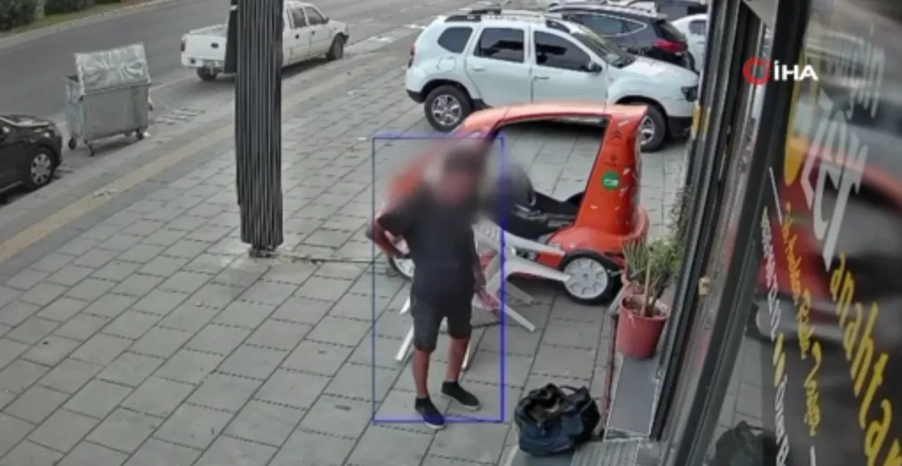 Dükkanın önünde 100 bin Liralık çantayı unuttu!