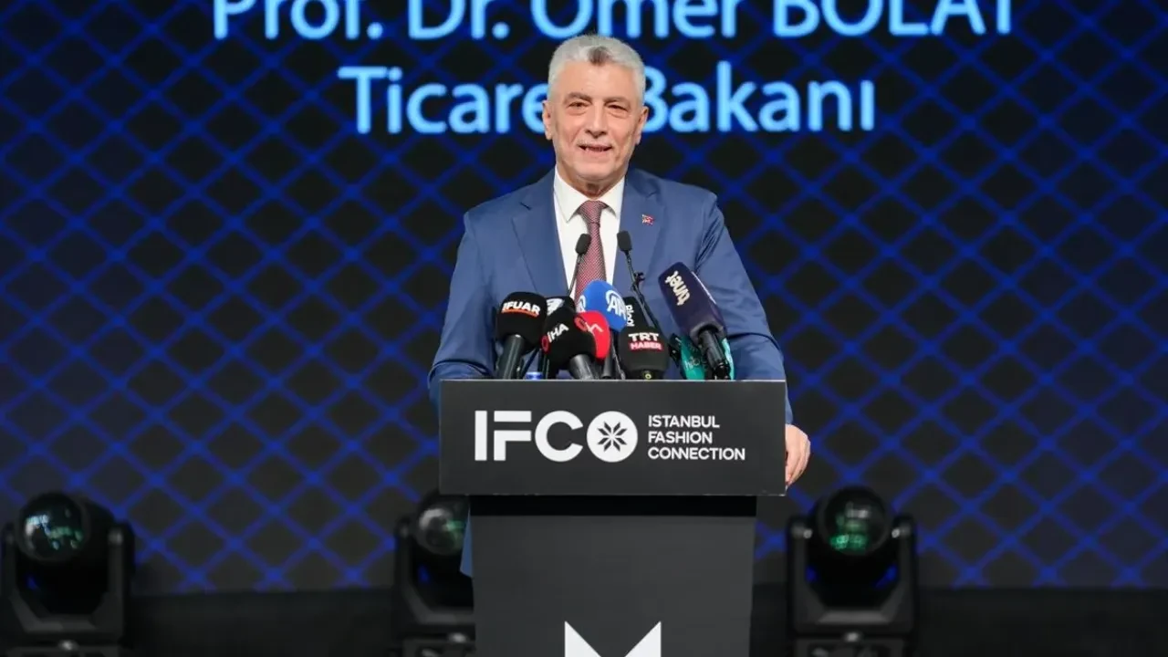 Bakan Bolat: Tekstil ve giyim sektörüne çok önem veriyoruz