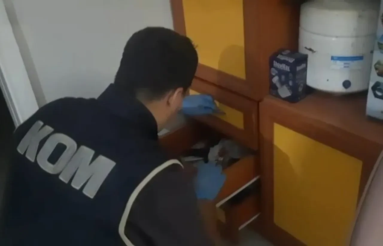 'Çapinler' ve 'Sasunlu' suç örgütlerine operasyon: 16 gözaltı