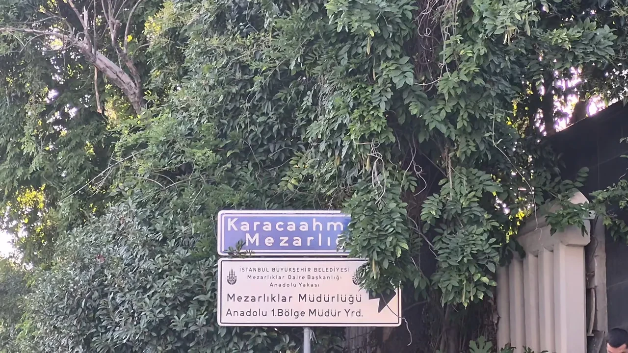 Eski Bakan Arif Ahmet Denizolgun için feth-i kabir başladı! Mezarlıkta geniş güvenlik önlemleri 