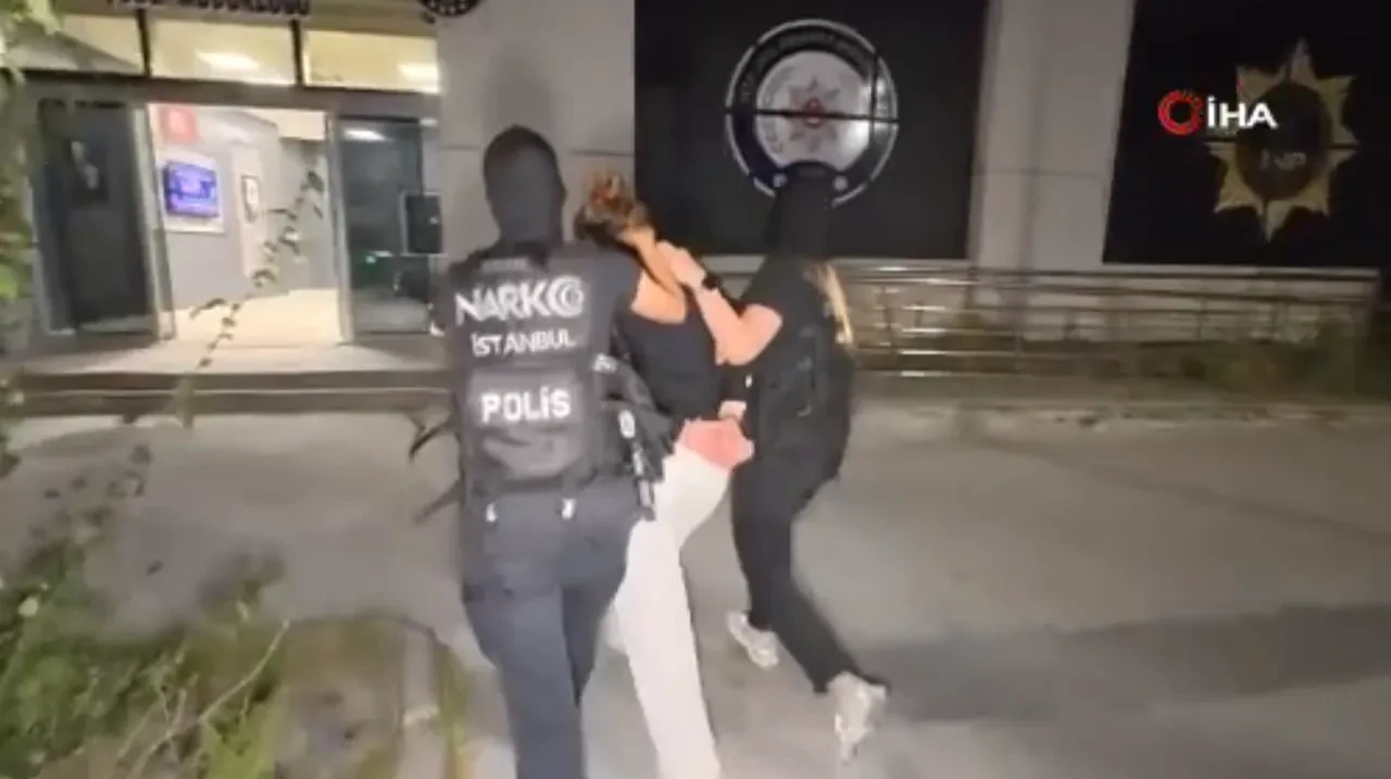 Fas’ta kırmızı bültenle aranıyordu! İstanbul’da yakayı ele verdi