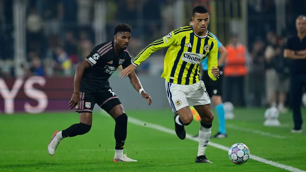 Fenerbahçe turu Fransa'ya bıraktı! Sarı-lacivertliler, Lyon ile berabere kaldı