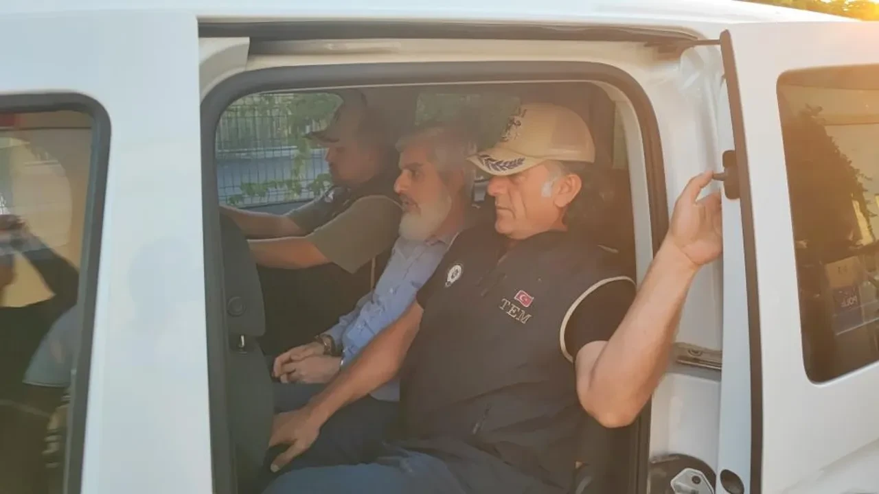 Furkan Vakfı'na operasyon: Alparslan Kuytul ve eşi gözaltında