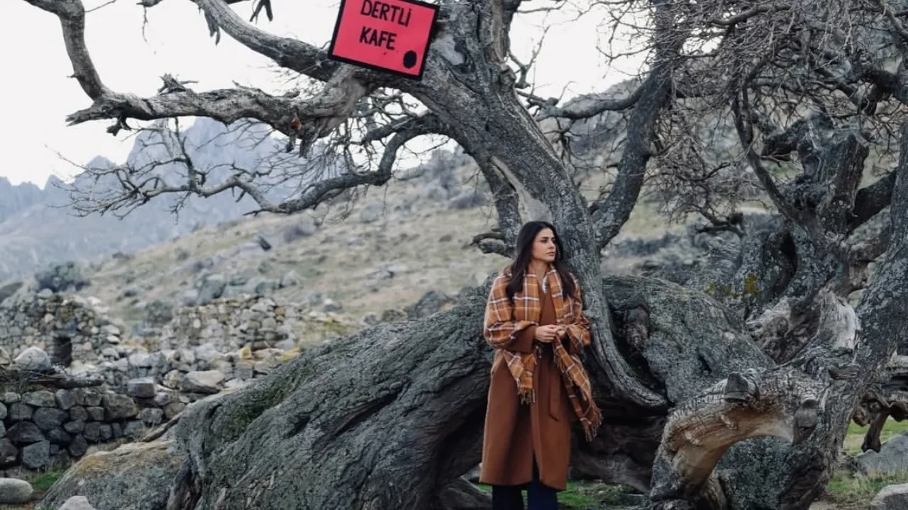 Hazal Çağlar Gönül Dağı dizisine veda etti! "Asuman karakteri bana çok şey kattı"