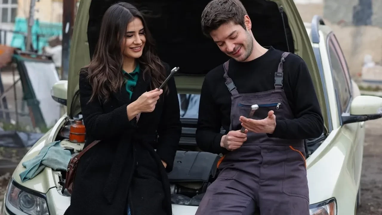 Hazal Çağlar Gönül Dağı dizisine veda etti! "Asuman karakteri bana çok şey kattı"