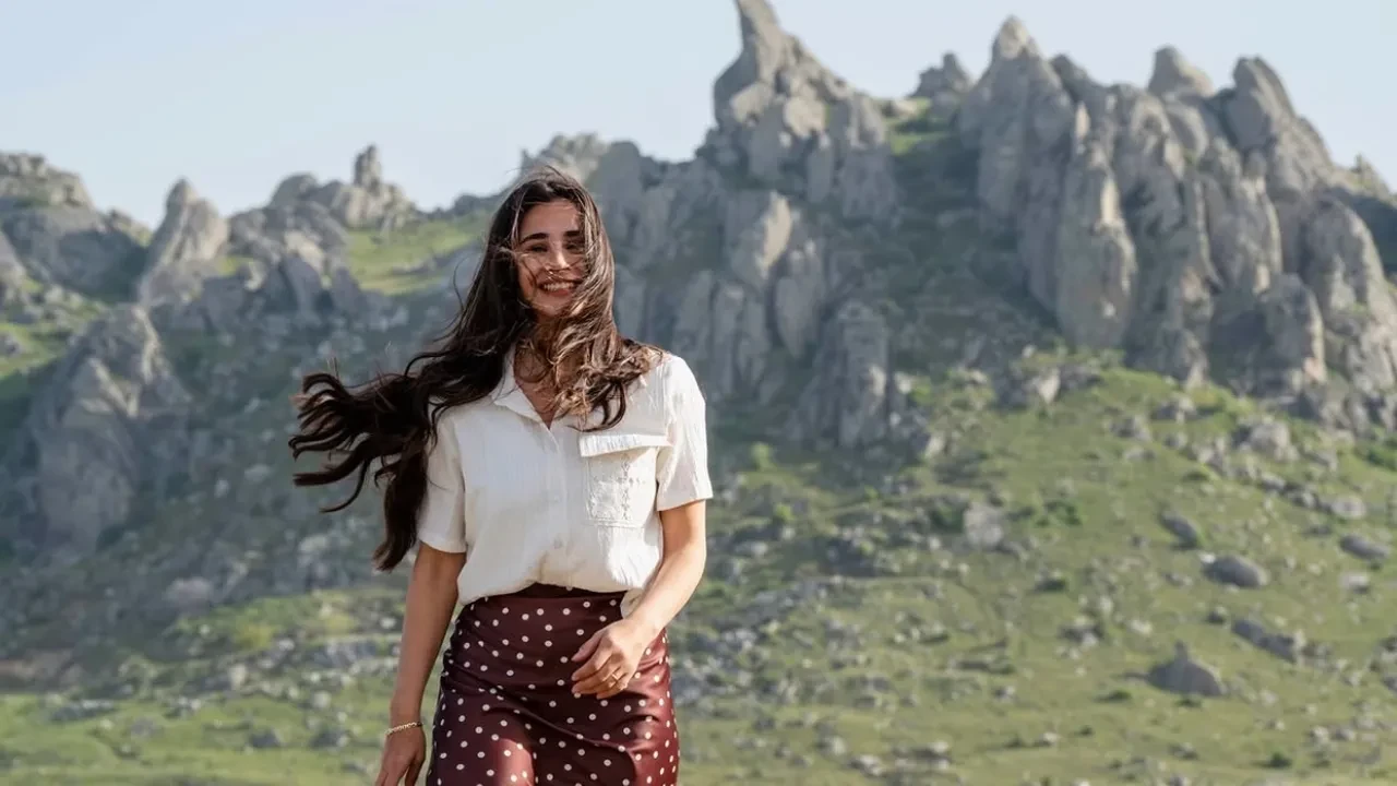 Hazal Çağlar Gönül Dağı dizisine veda etti! "Asuman karakteri bana çok şey kattı"