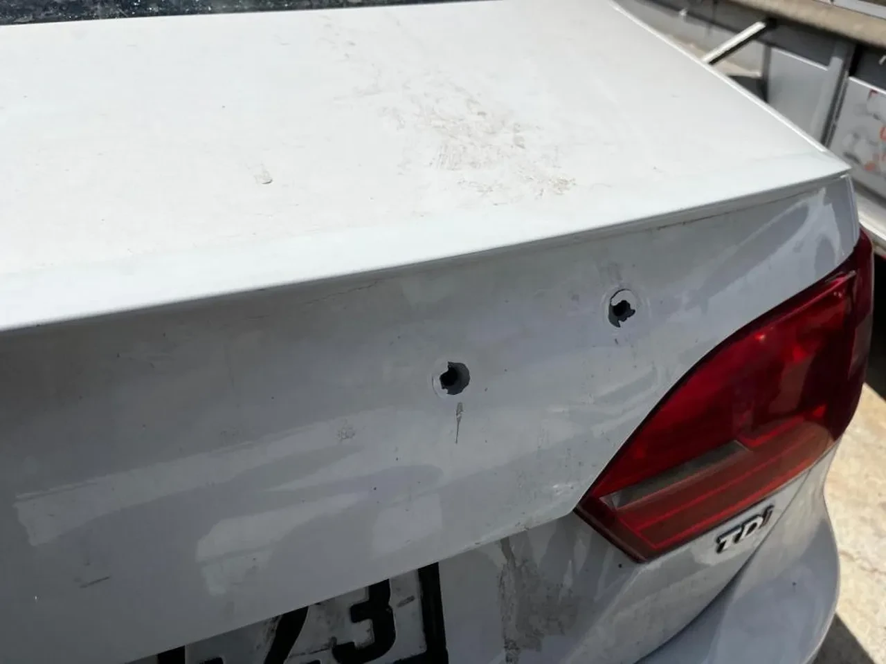 Siverek'te dehşet anları kamerada: Baba ve engelli kızı saldırıda yaralandı