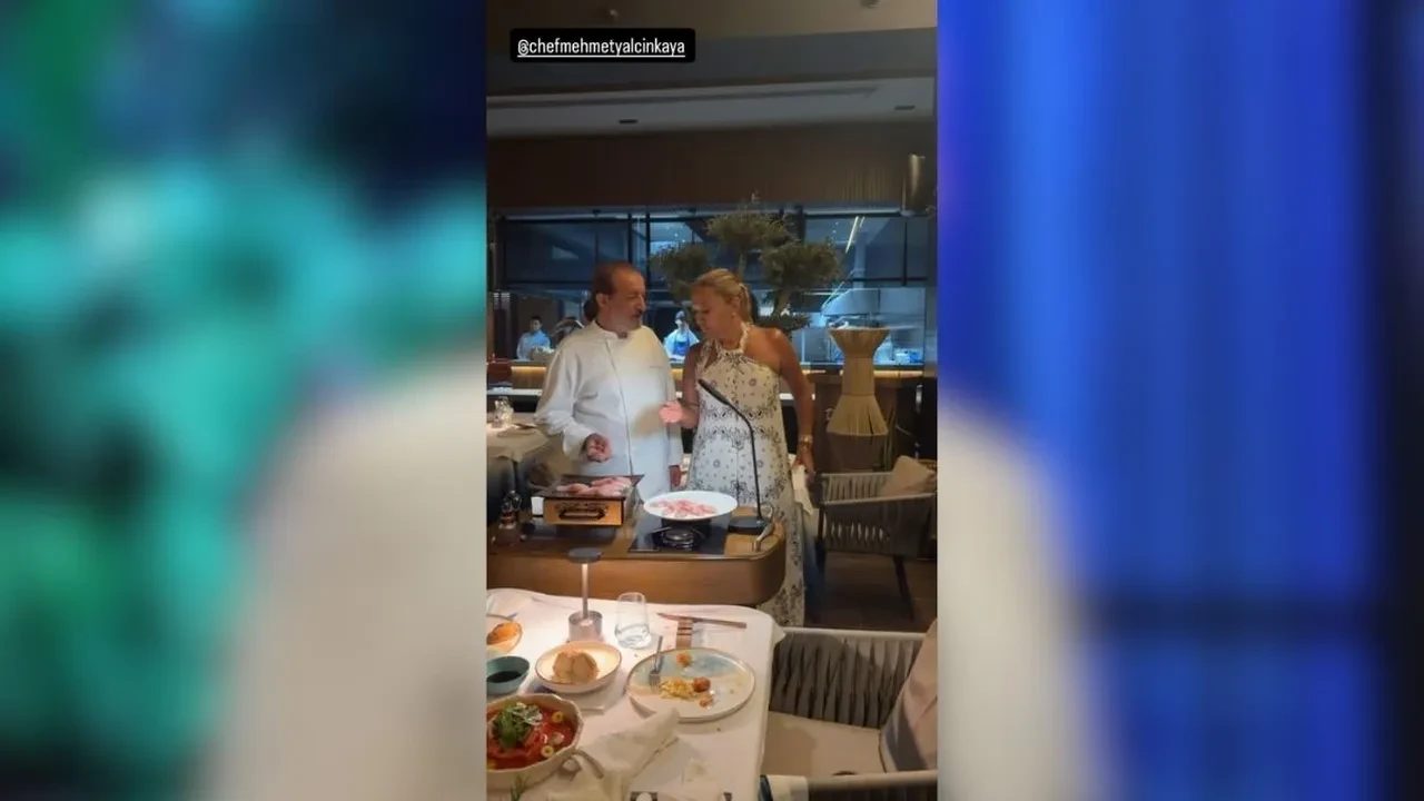 Demet Akalın Mehmet Şef’e öyle bir laf etti ki! Restoranda kahkahalar havada uçuştu!
