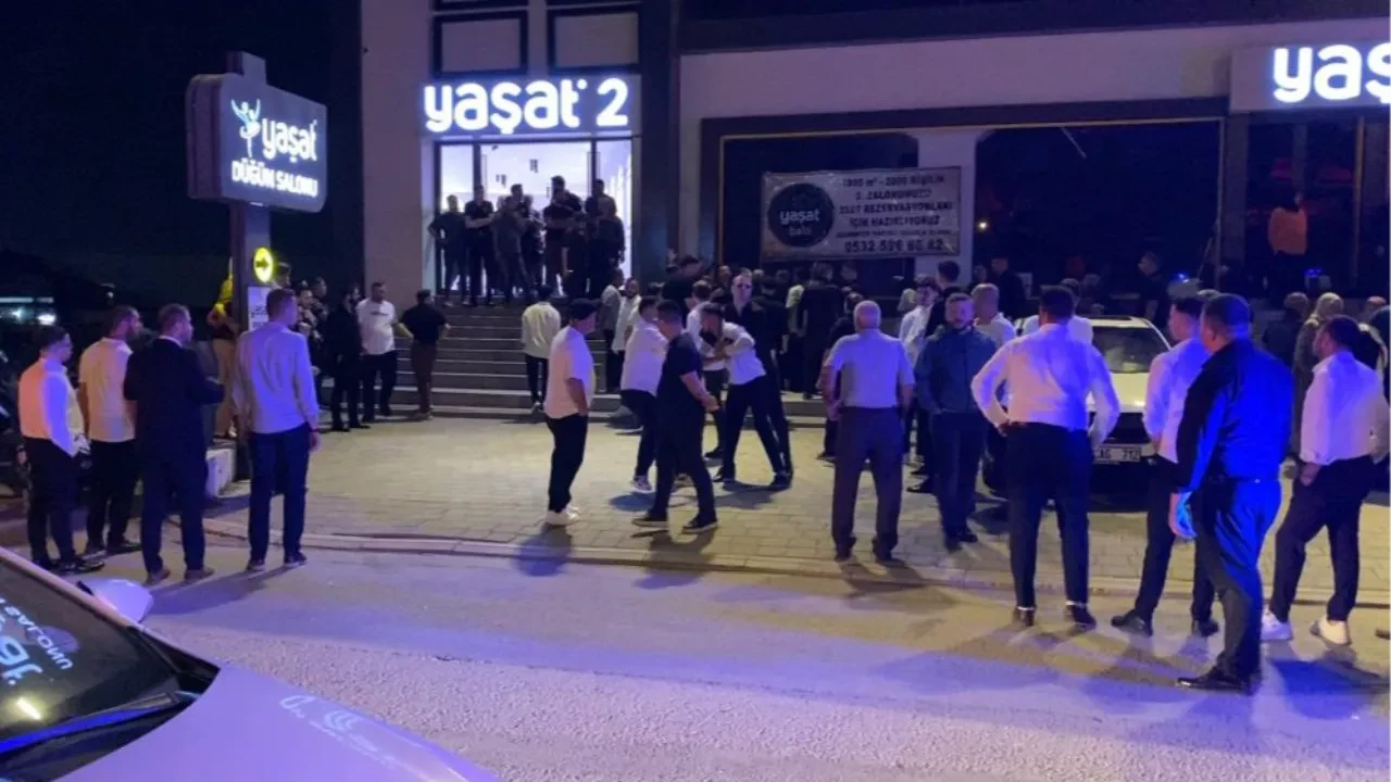 Düğün kana bulandı! Oyun havası kavgasında 3 kişi bıçaklandı