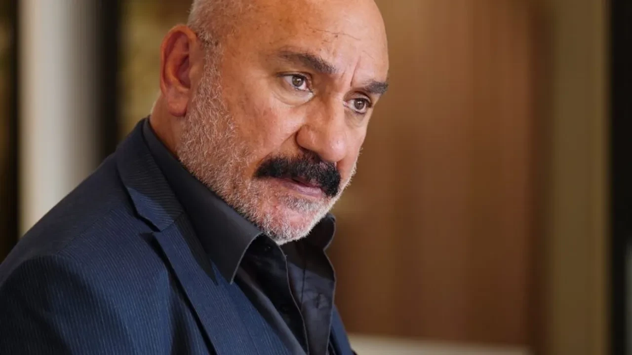Mustafa Avkıran Uzak Şehir oyuncu kadrosunda yer alacak! Usta oyuncu Uzak Şehir’in Kartal’ı olacak