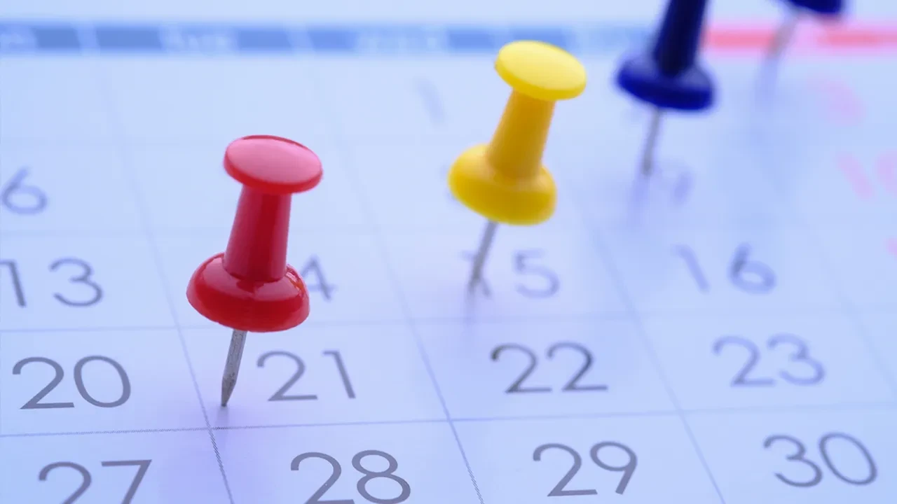 2027 resmi tatil günleri belli oldu! Çalışanlara müjde: 5 günlük izinle 35 gün tatil yapılabilecek
