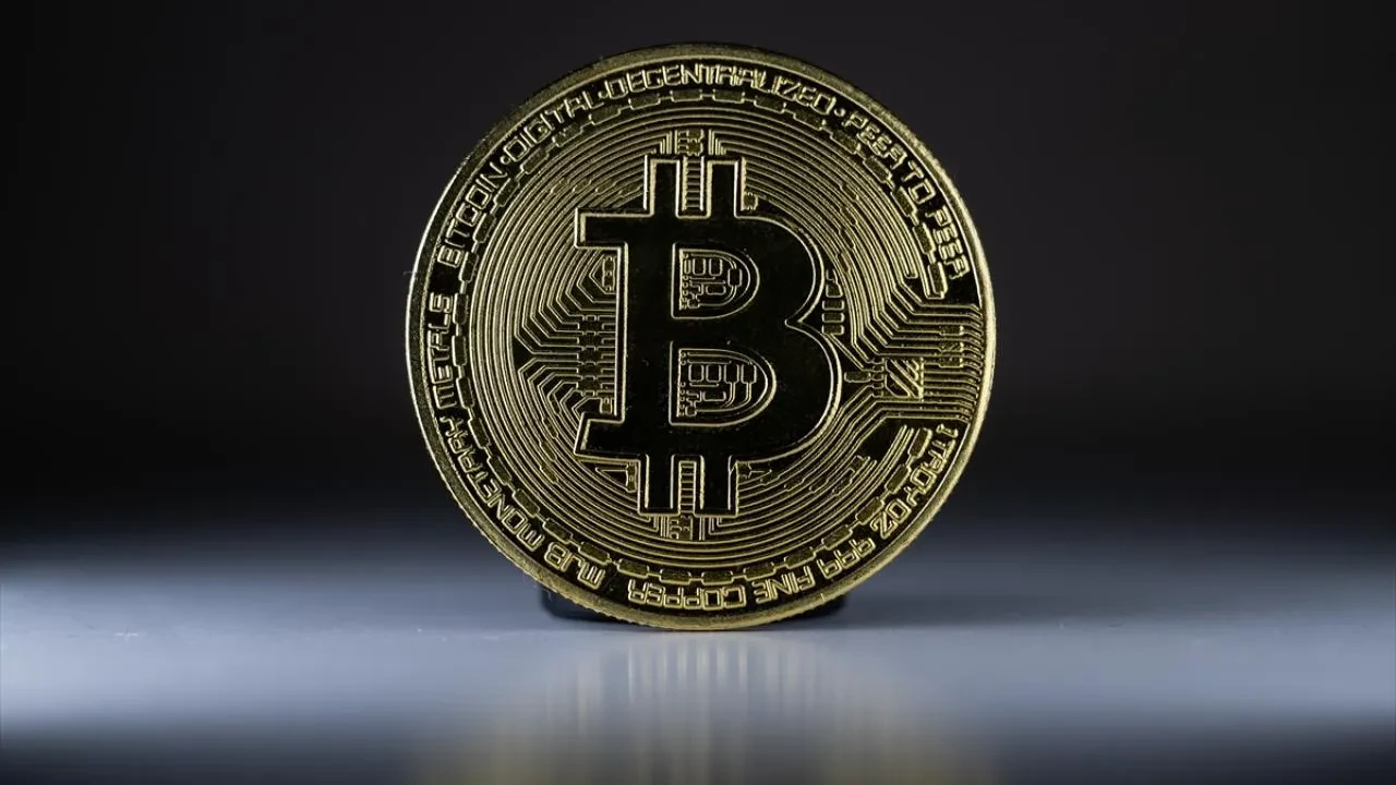 Bitcoin bir anda fırladı: Tarihin en büyük tasfiyesi yaşandı