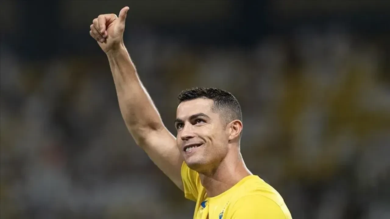 Dünyanın en iyi golcüleri açıklandı! Victor Osimhen listeye damga vurdu